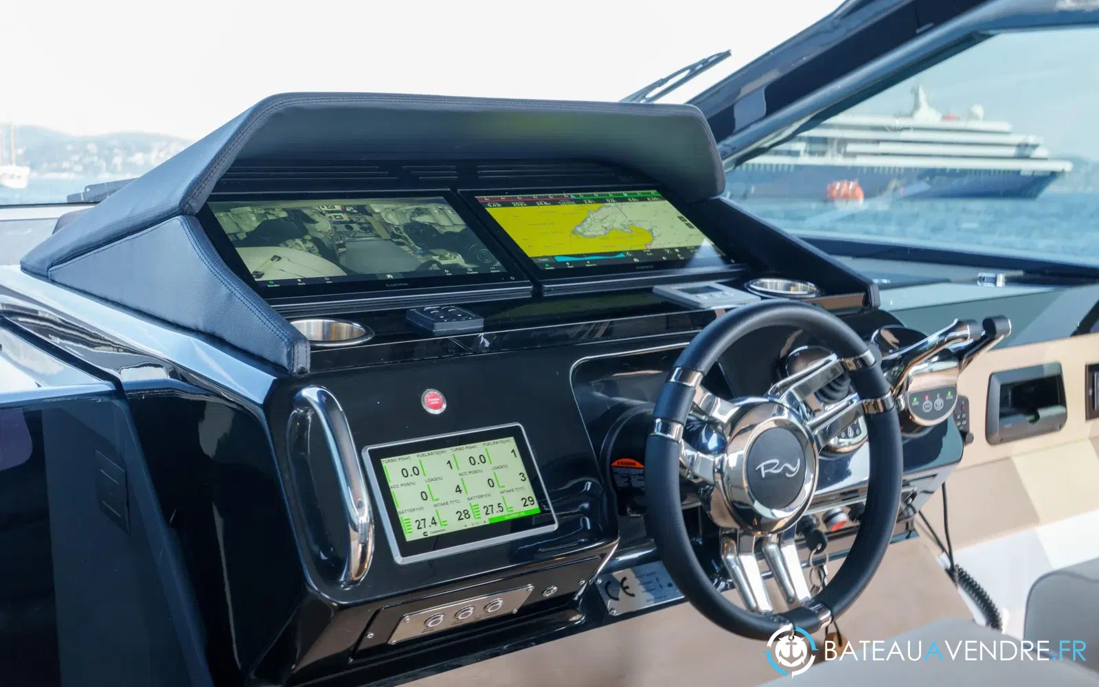 slider 16 Rio Yachts Le Mans 50