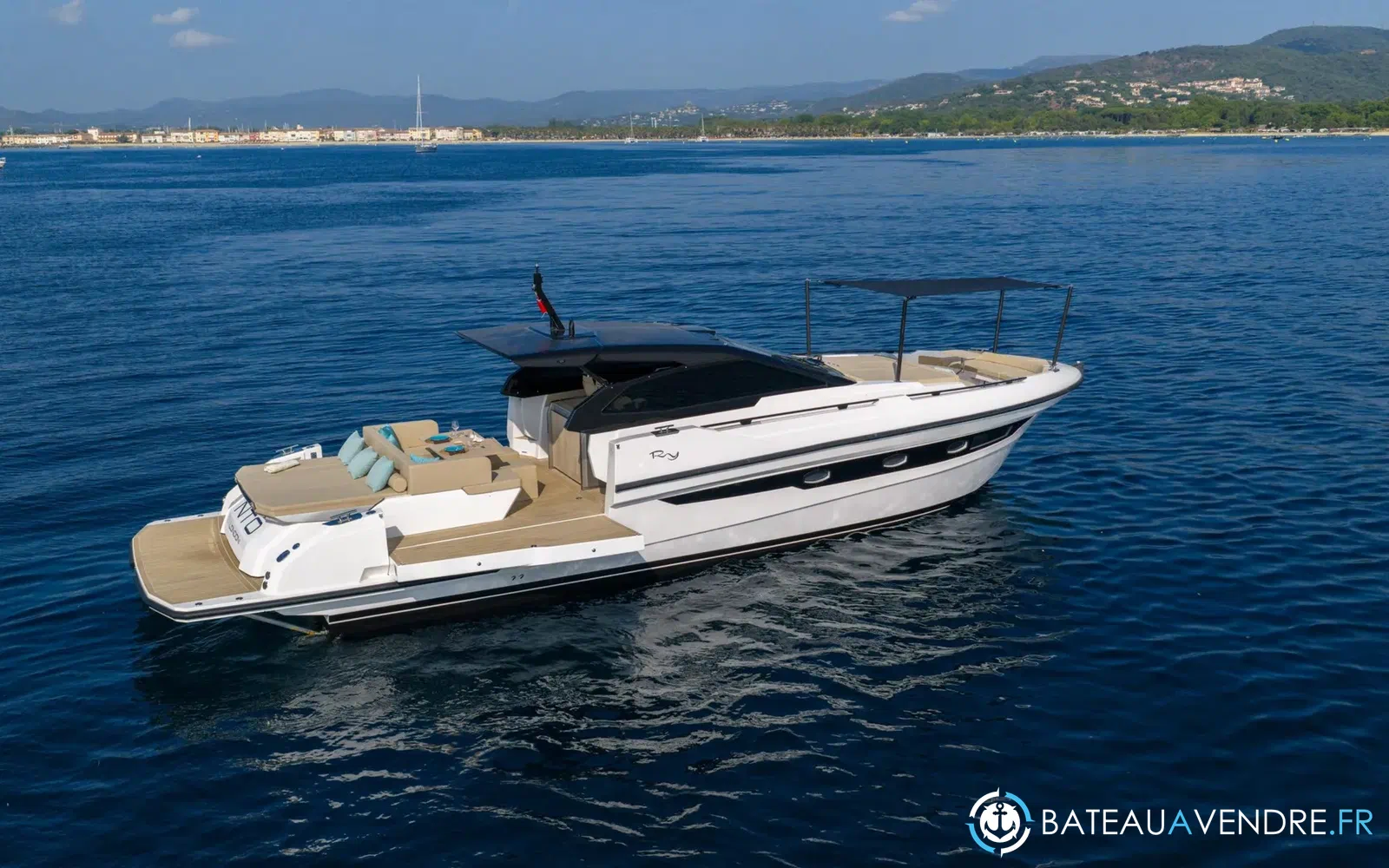 slider 2 Rio Yachts Le Mans 50