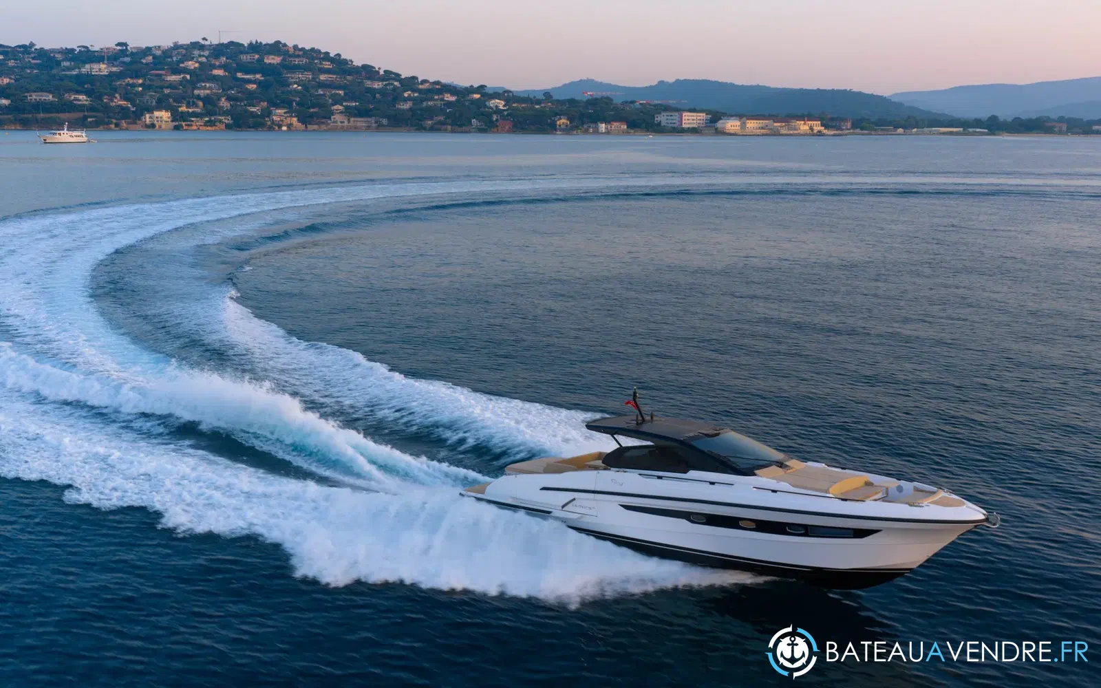 slider 3 Rio Yachts Le Mans 50