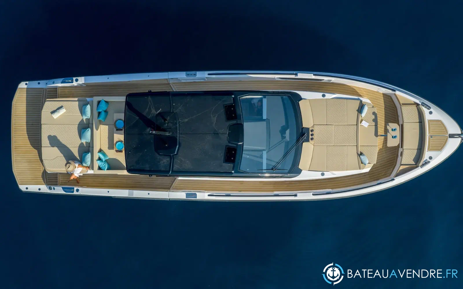 slider 6 Rio Yachts Le Mans 50