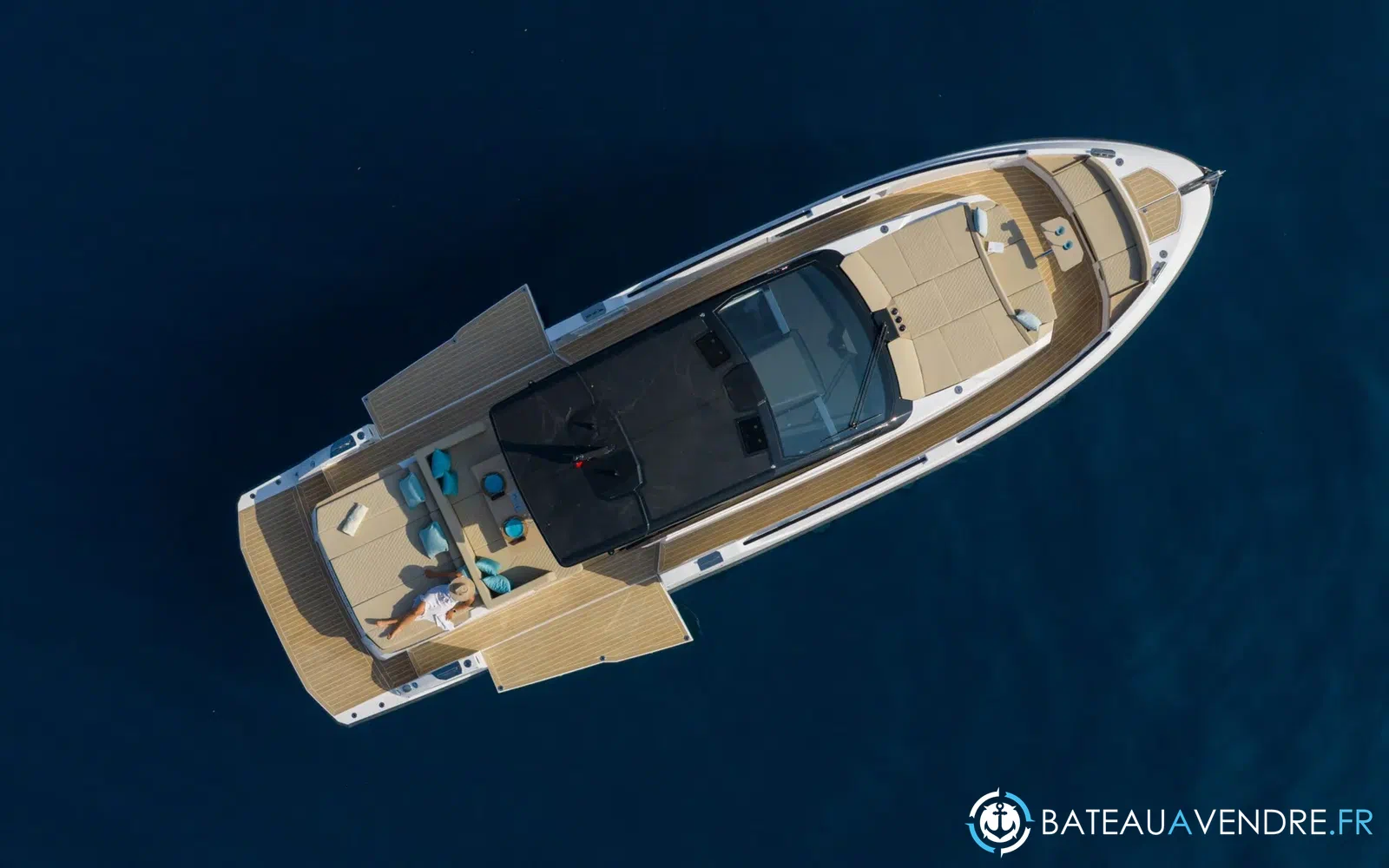 slider 7 Rio Yachts Le Mans 50