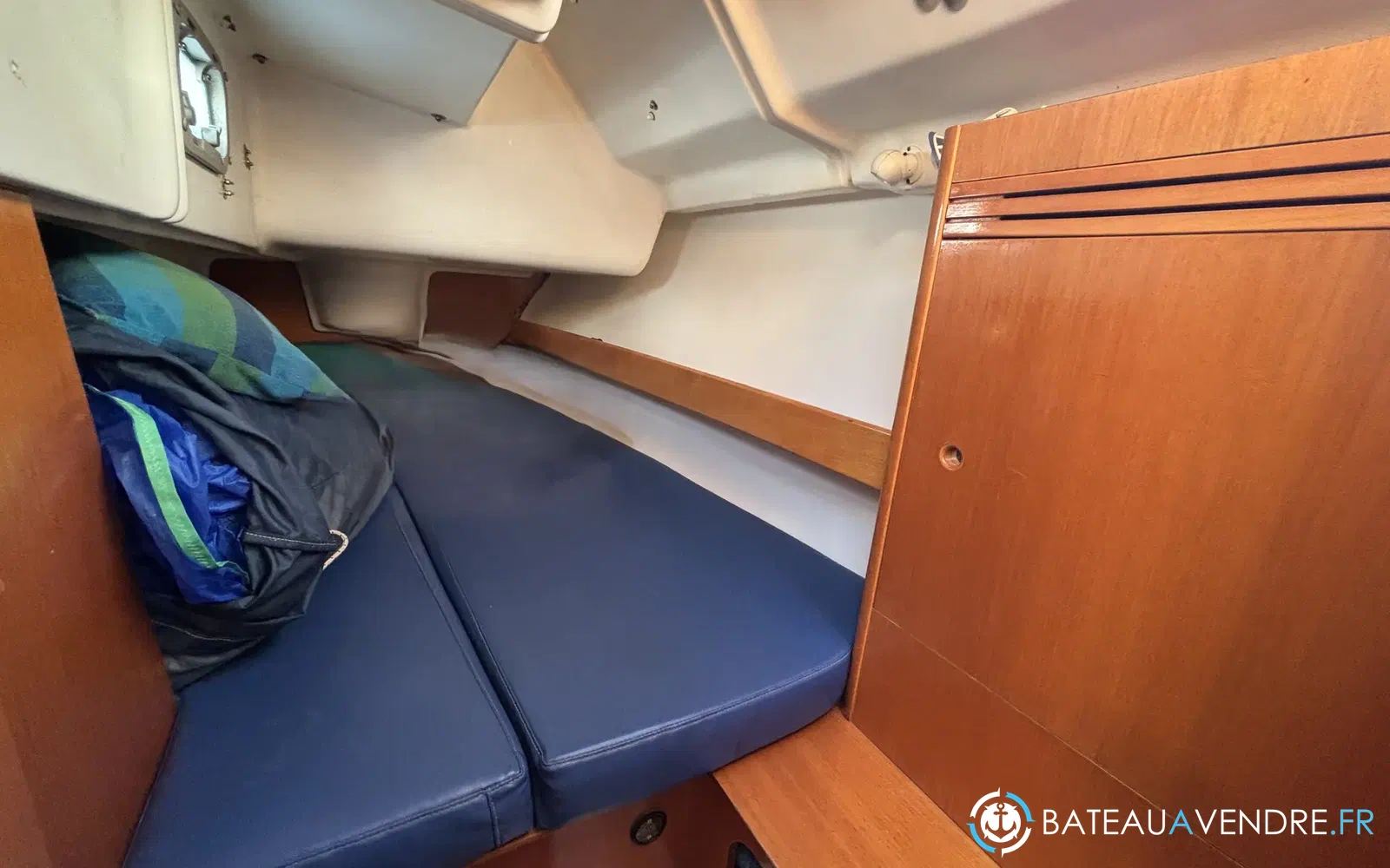 slider 15 Beneteau First 33.7
