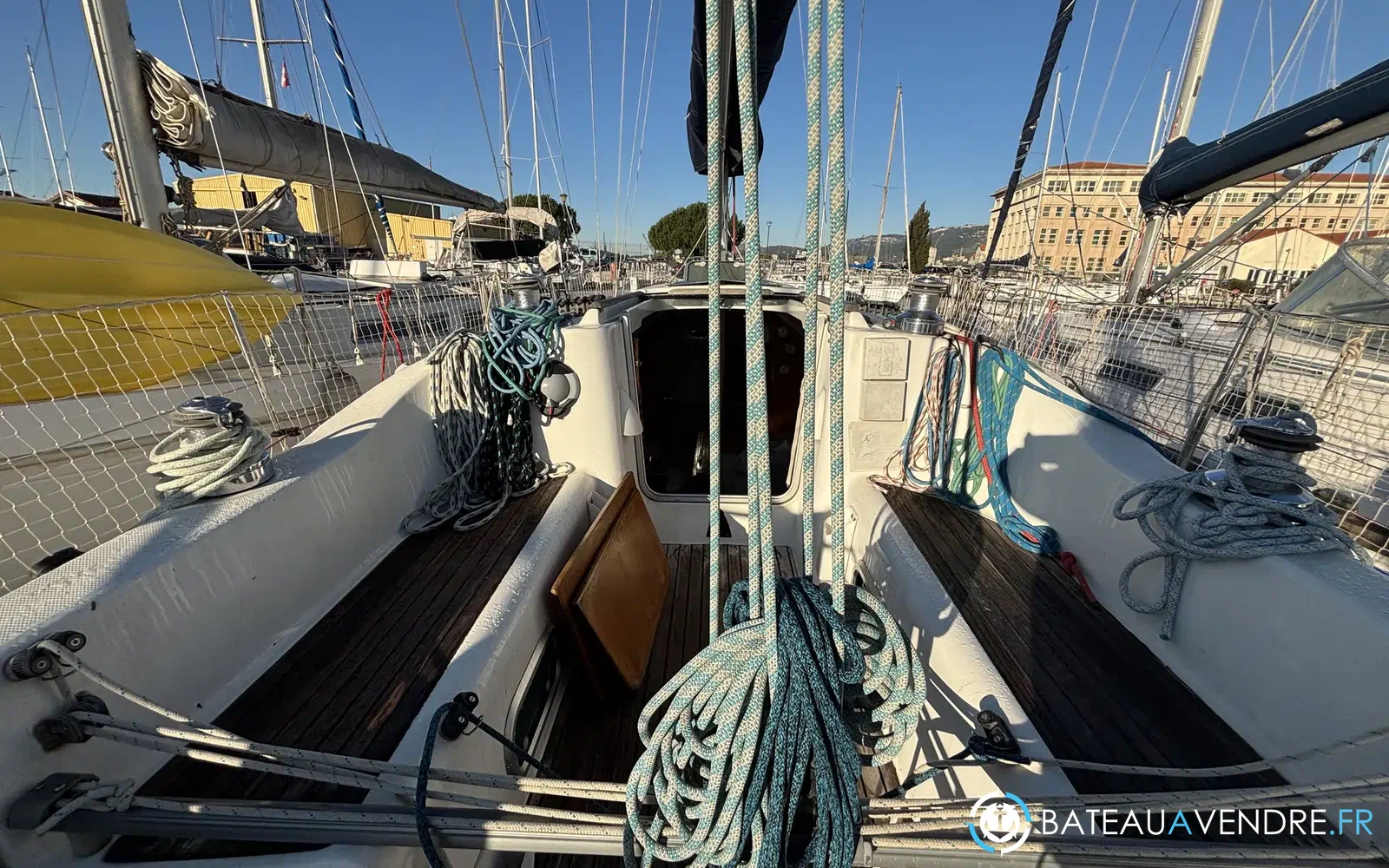 slider 3 Beneteau First 33.7