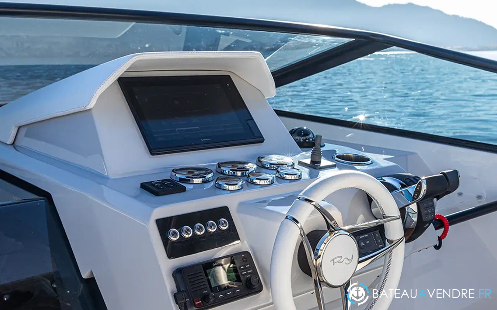 slider 4 Rio Yachts Daytona 35 CLASSIC