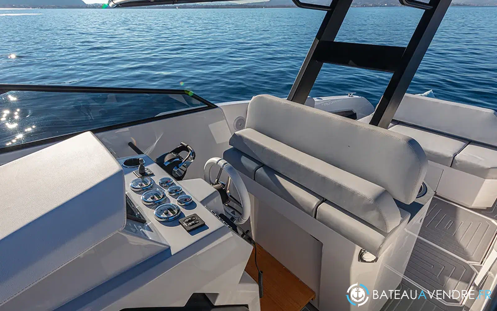 slider 6 Rio Yachts Daytona 35 CLASSIC