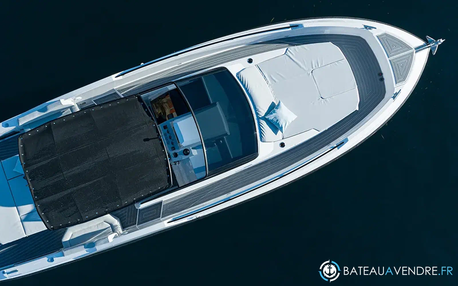 slider 7 Rio Yachts Daytona 35 CLASSIC