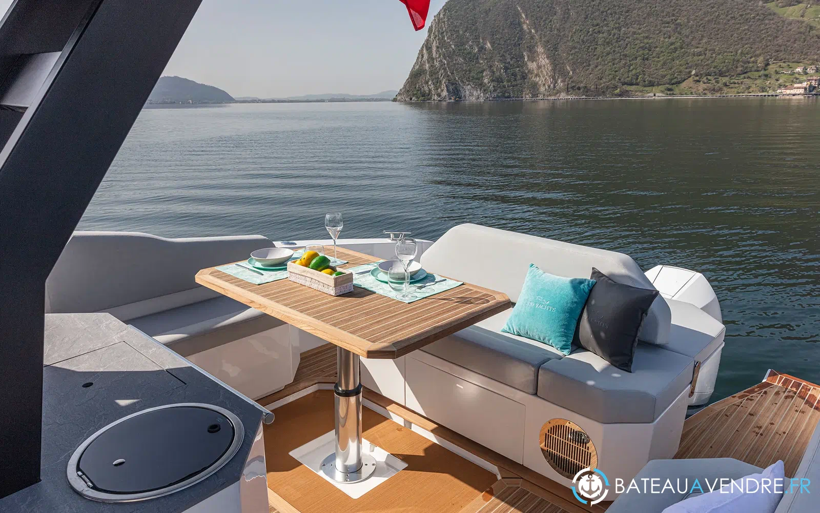 slider 8 Rio Yachts Daytona 35 CLASSIC