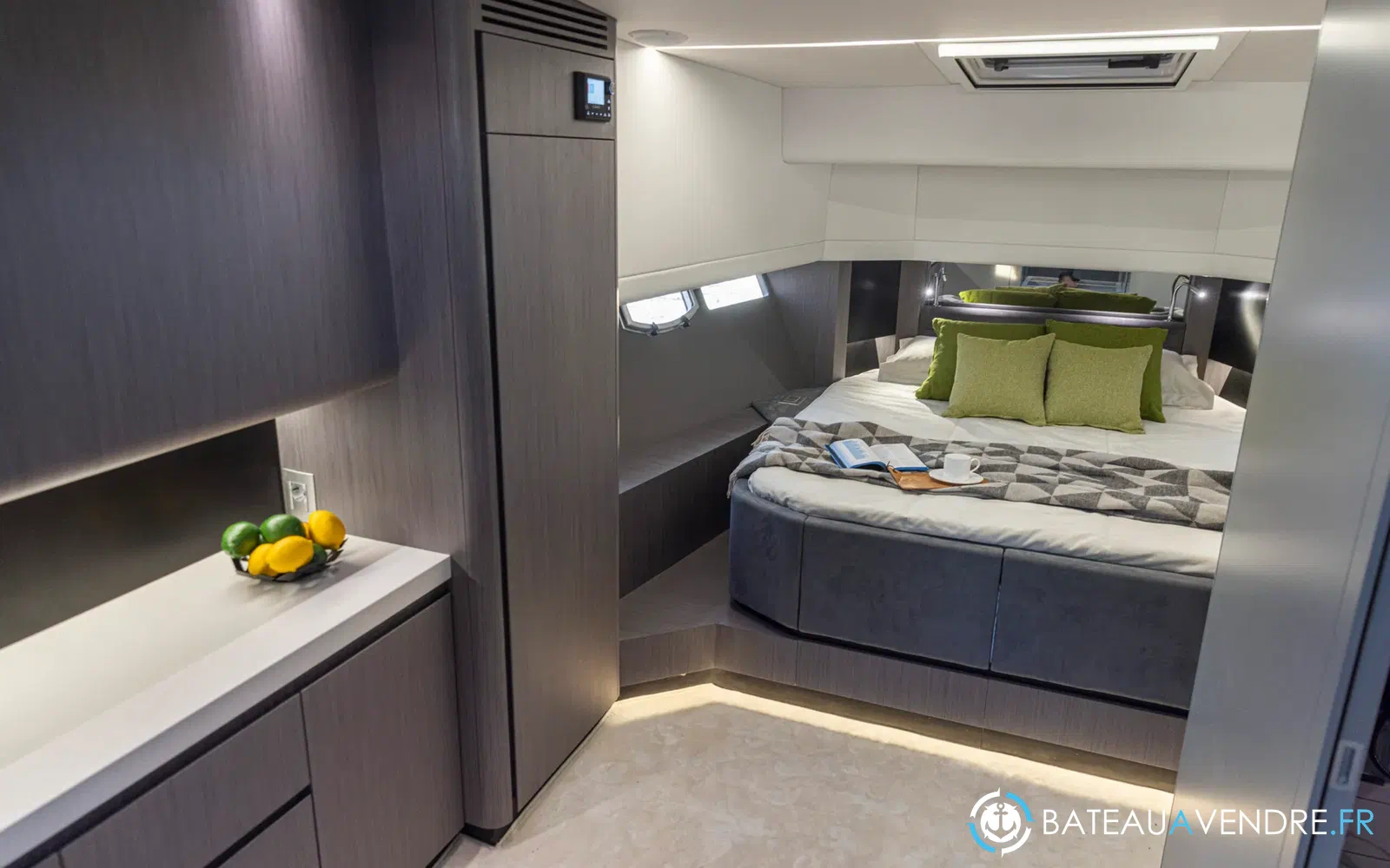 slider 16 Rio Yachts Daytona 45