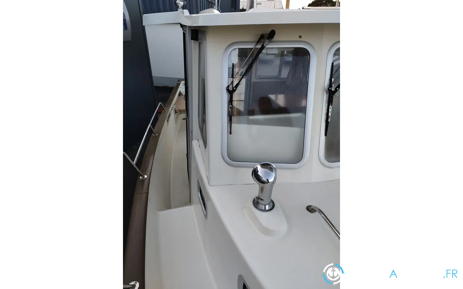 slider 12 Rhea 800 Timonier