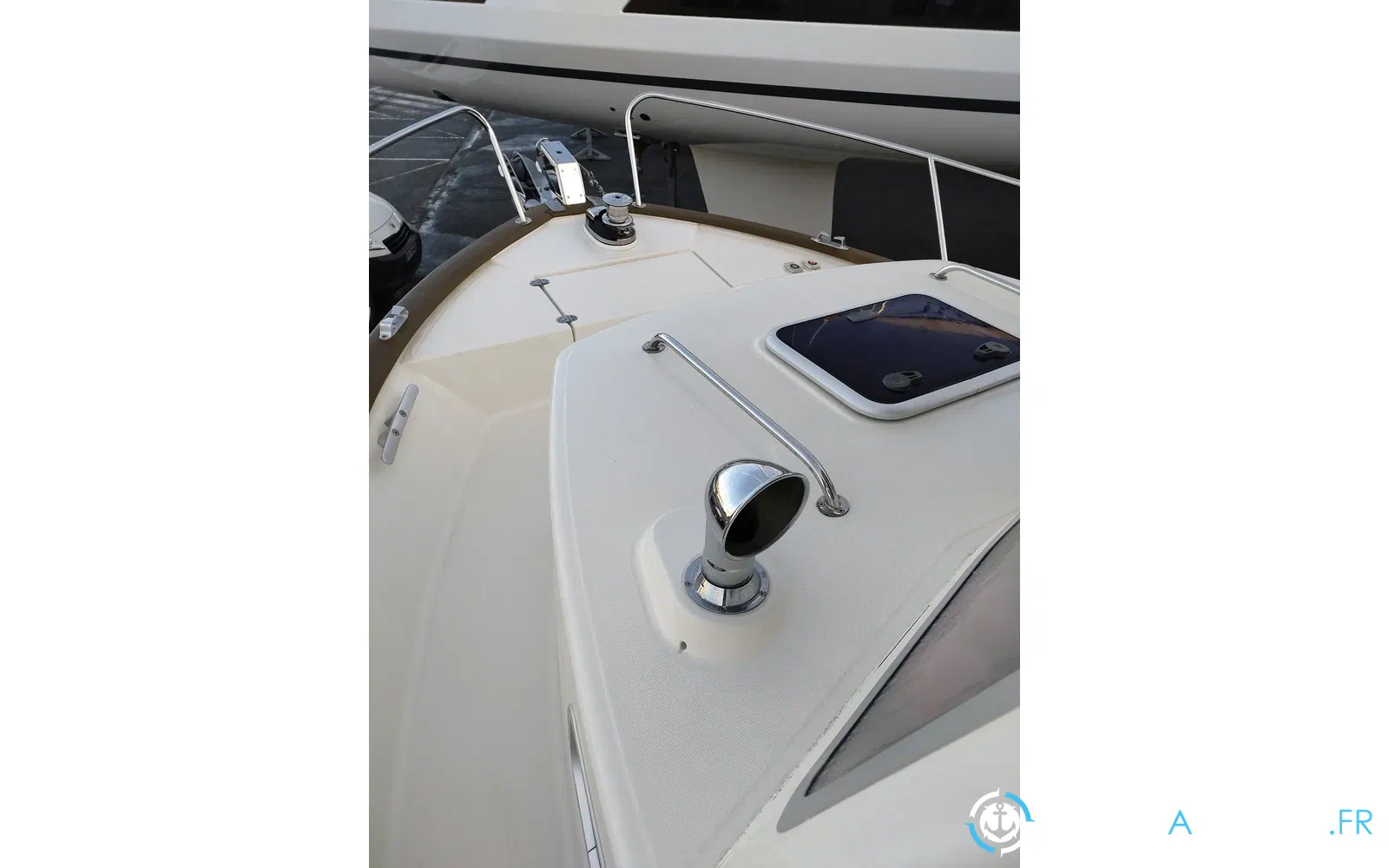 slider 13 Rhea 800 Timonier