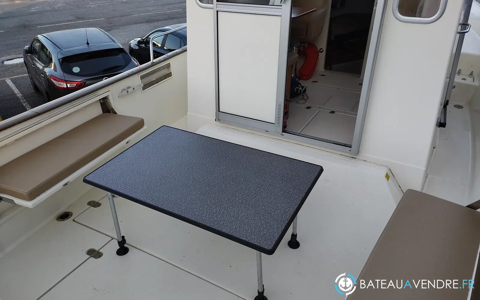 slider 1 Rhea 800 Timonier