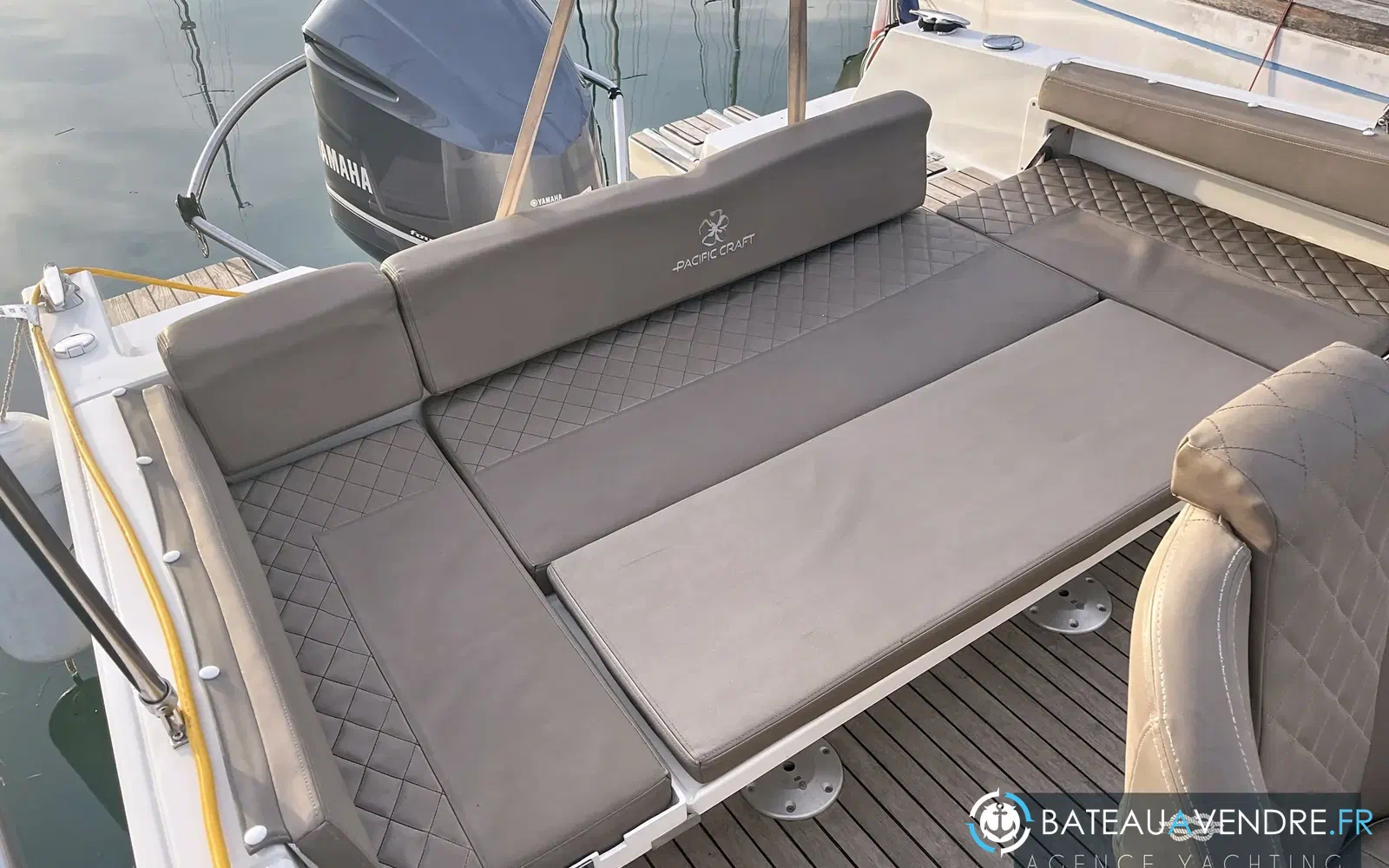 slider 17 Pacific Craft 750 Open