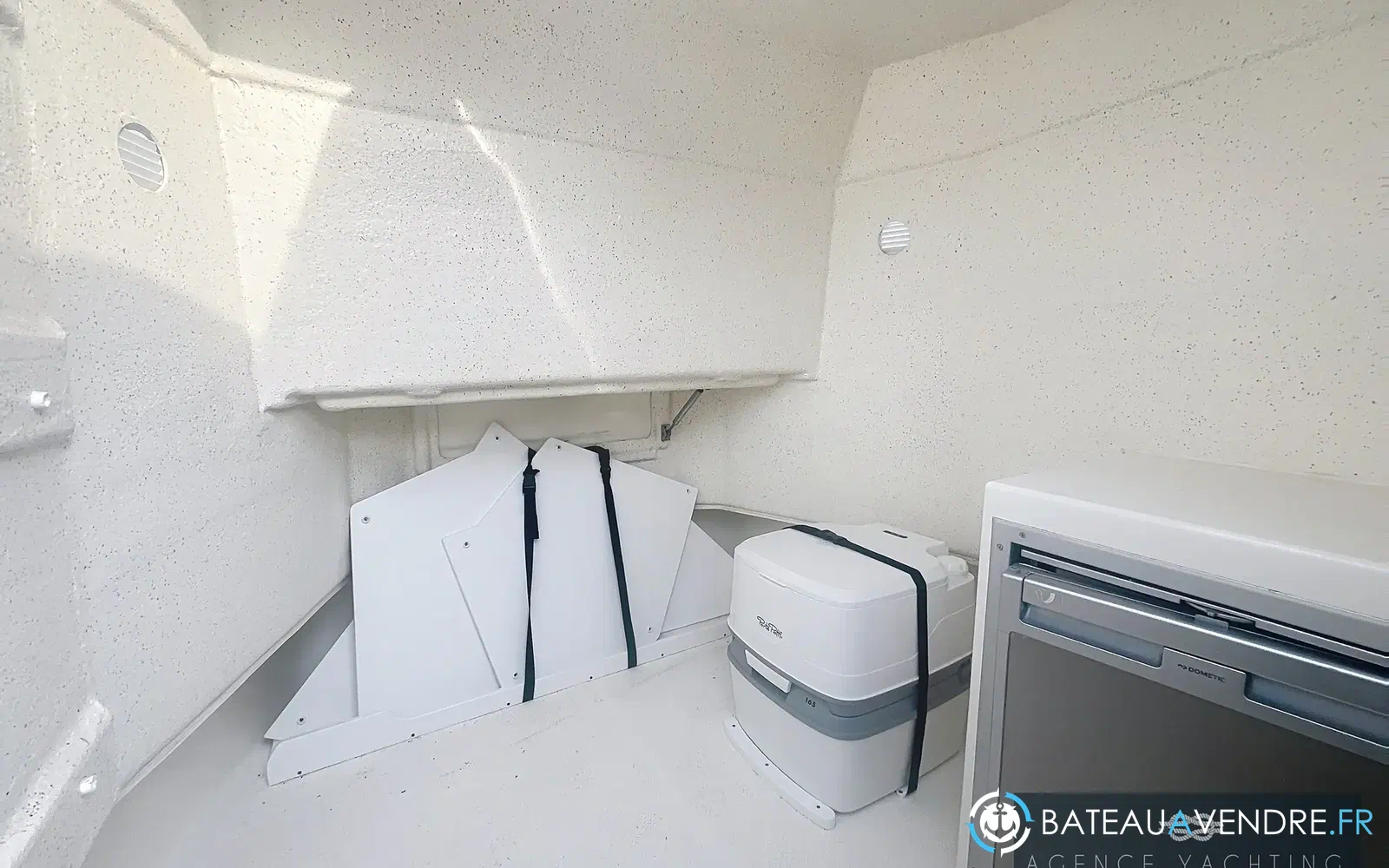 slider 22 Pacific Craft 750 Open