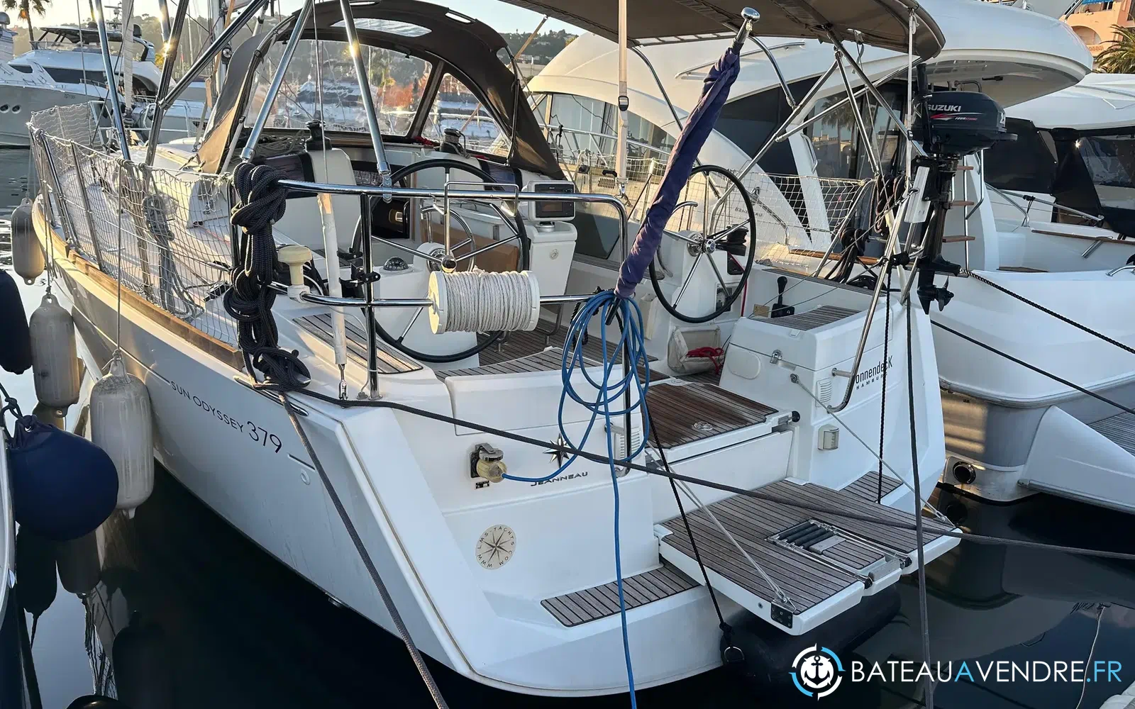 slider 4 Jeanneau Sun Odyssey 379