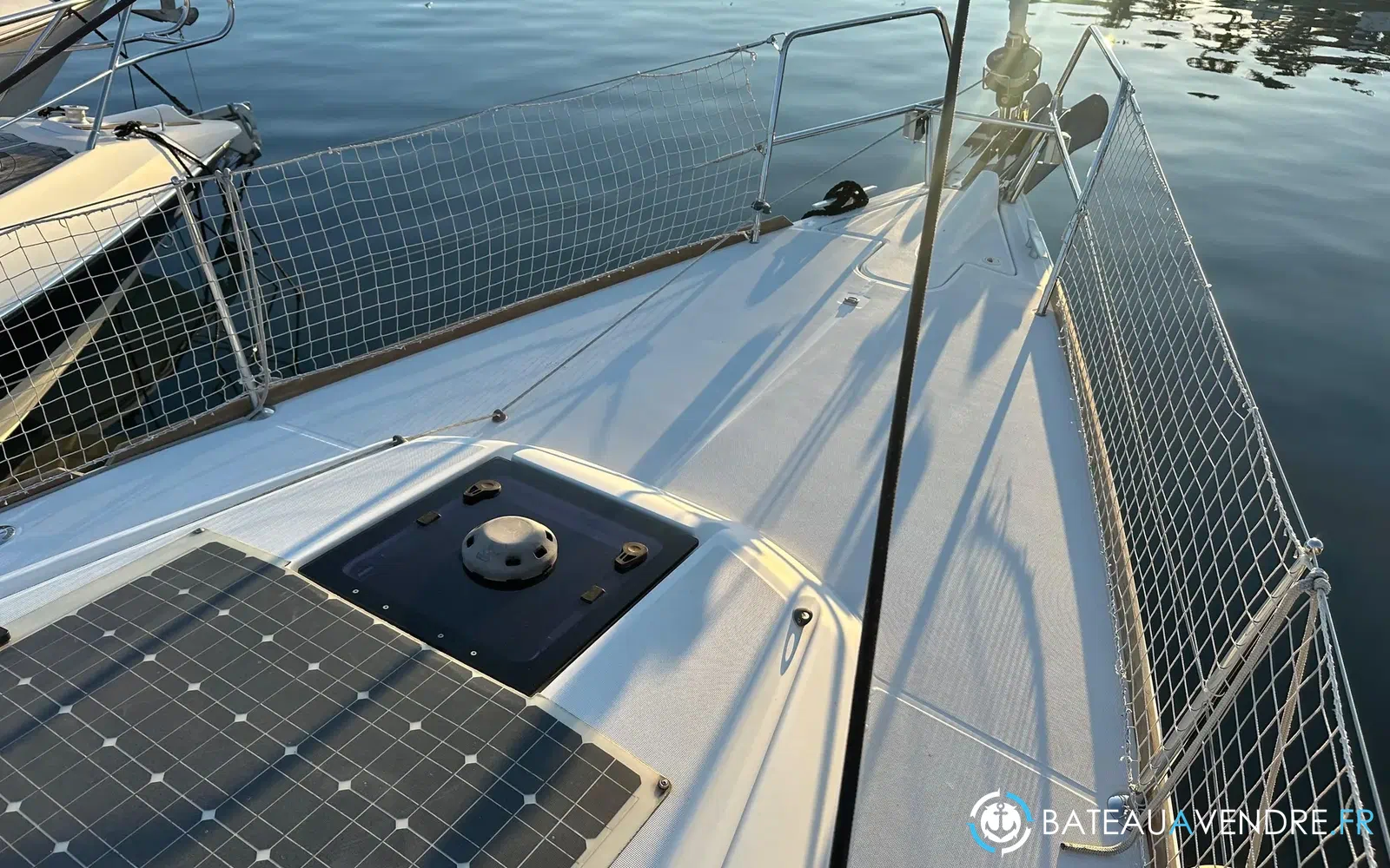 slider 5 Jeanneau Sun Odyssey 379