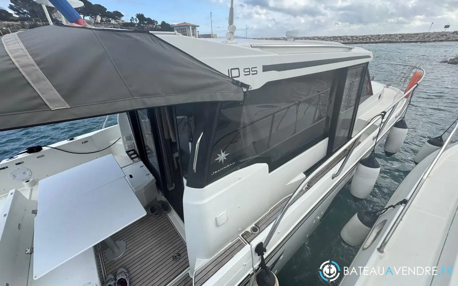 slider 6 Jeanneau Merry Fisher 1095