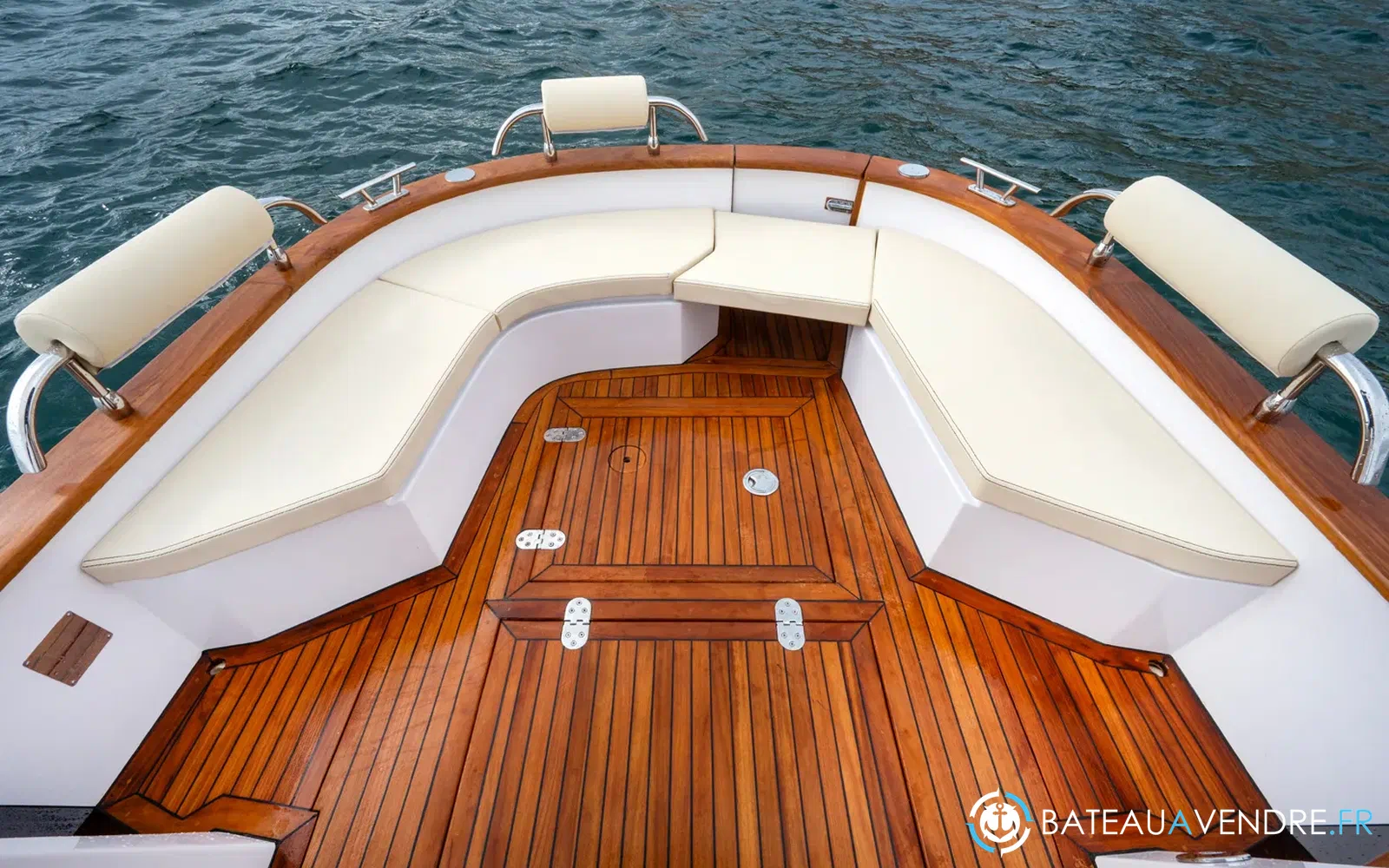 slider 10 Cantieri Mimi Libeccio 8.5 Cabin