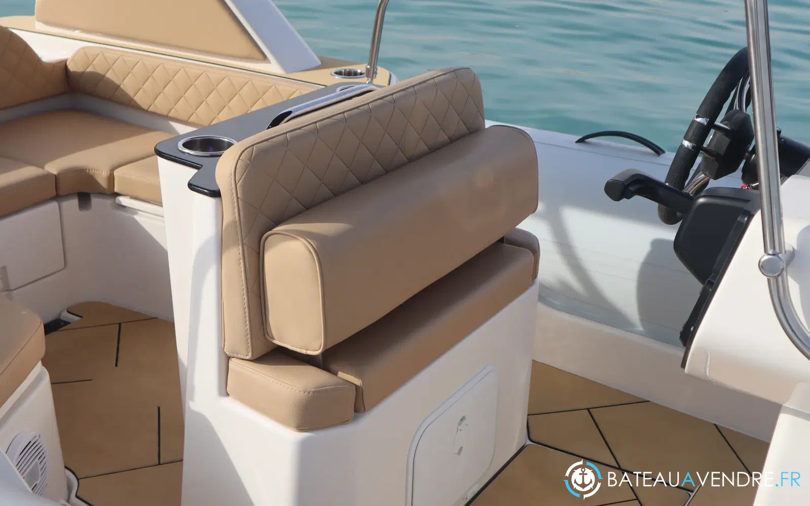 slider 14 Tiger Marine Top Line 650