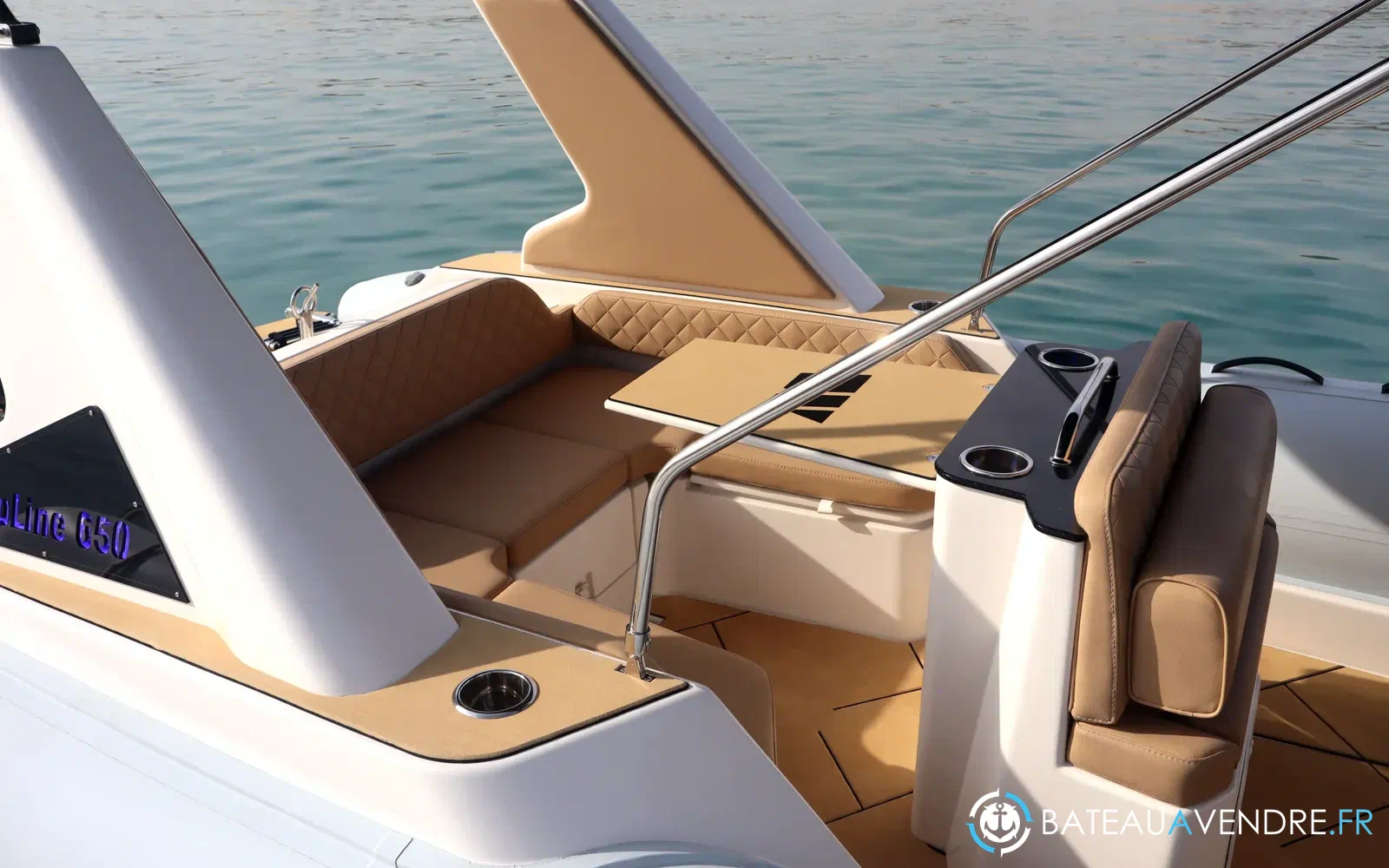 slider 16 Tiger Marine Top Line 650