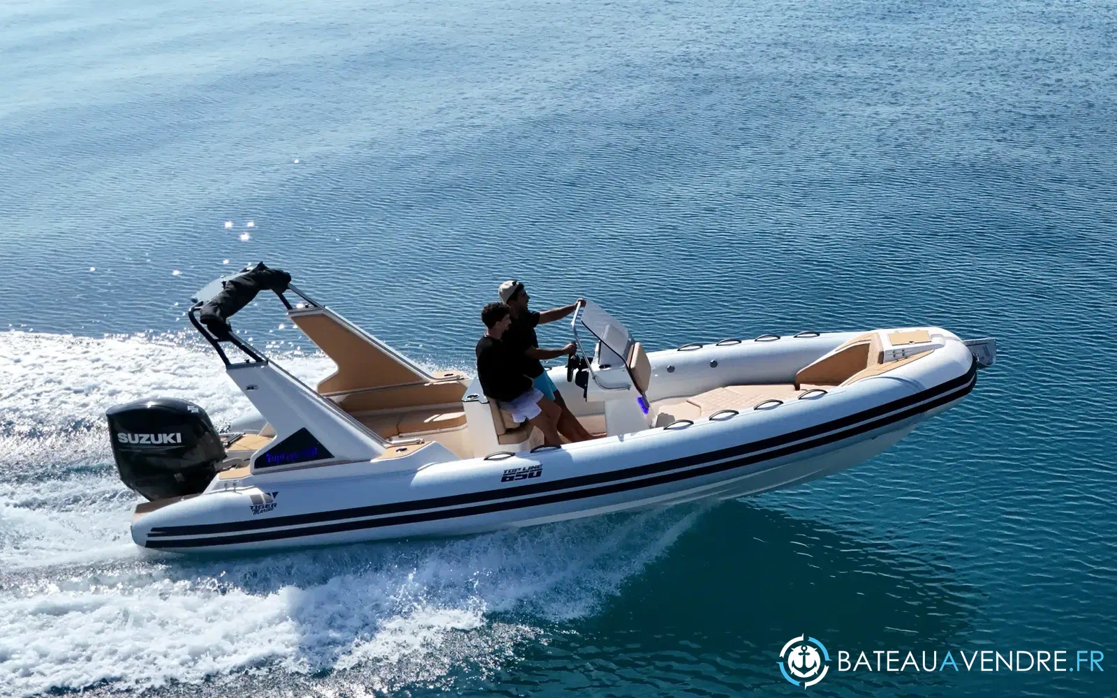 slider 1 Tiger Marine Top Line 650