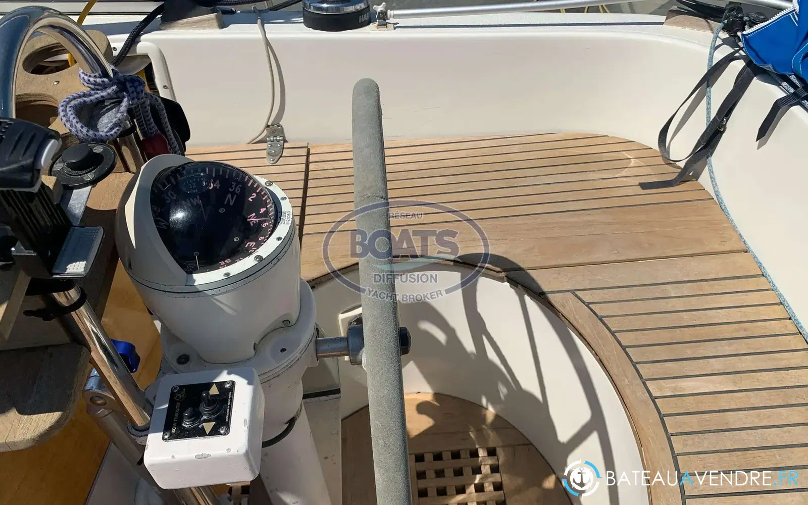 slider 12 Hallberg Rassy 352
