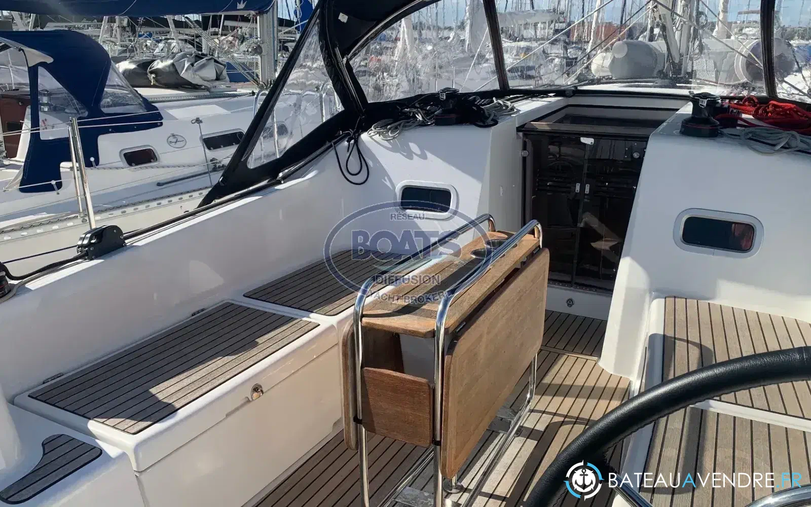 slider 14 Jeanneau Sun Odyssey 380