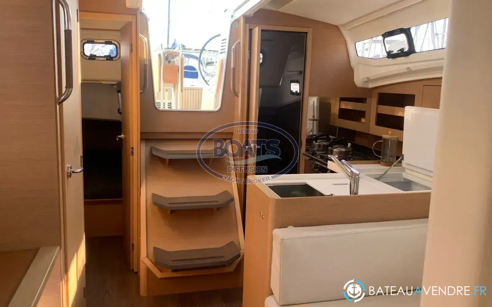 slider 4 Jeanneau Sun Odyssey 380