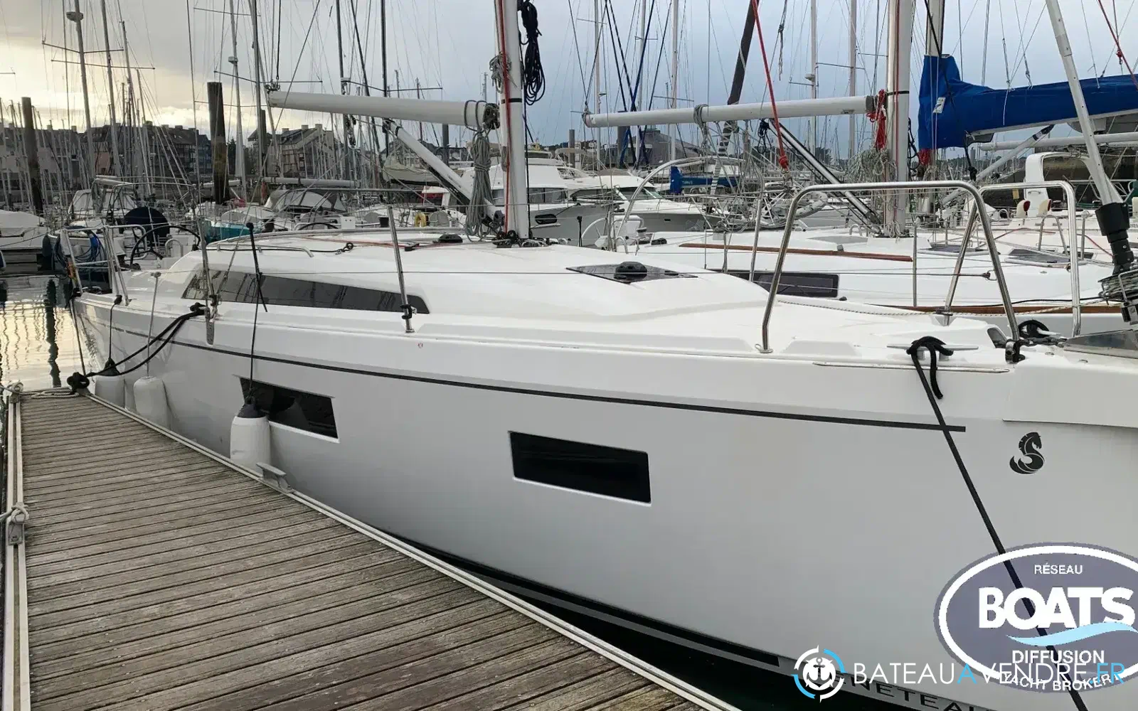 slider 0 Beneteau Oceanis 34.1