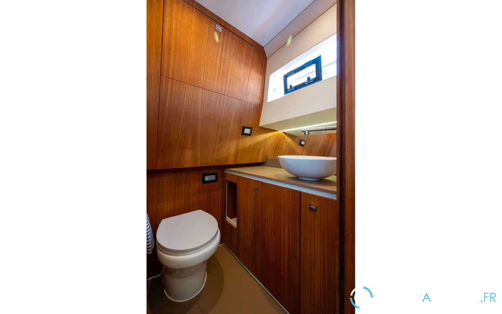 slider 13 Cantieri Mimi Libeccio 9.5 Cabin