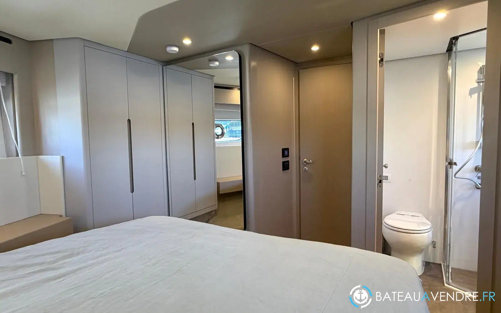 slider 19 Azimut Fly 68