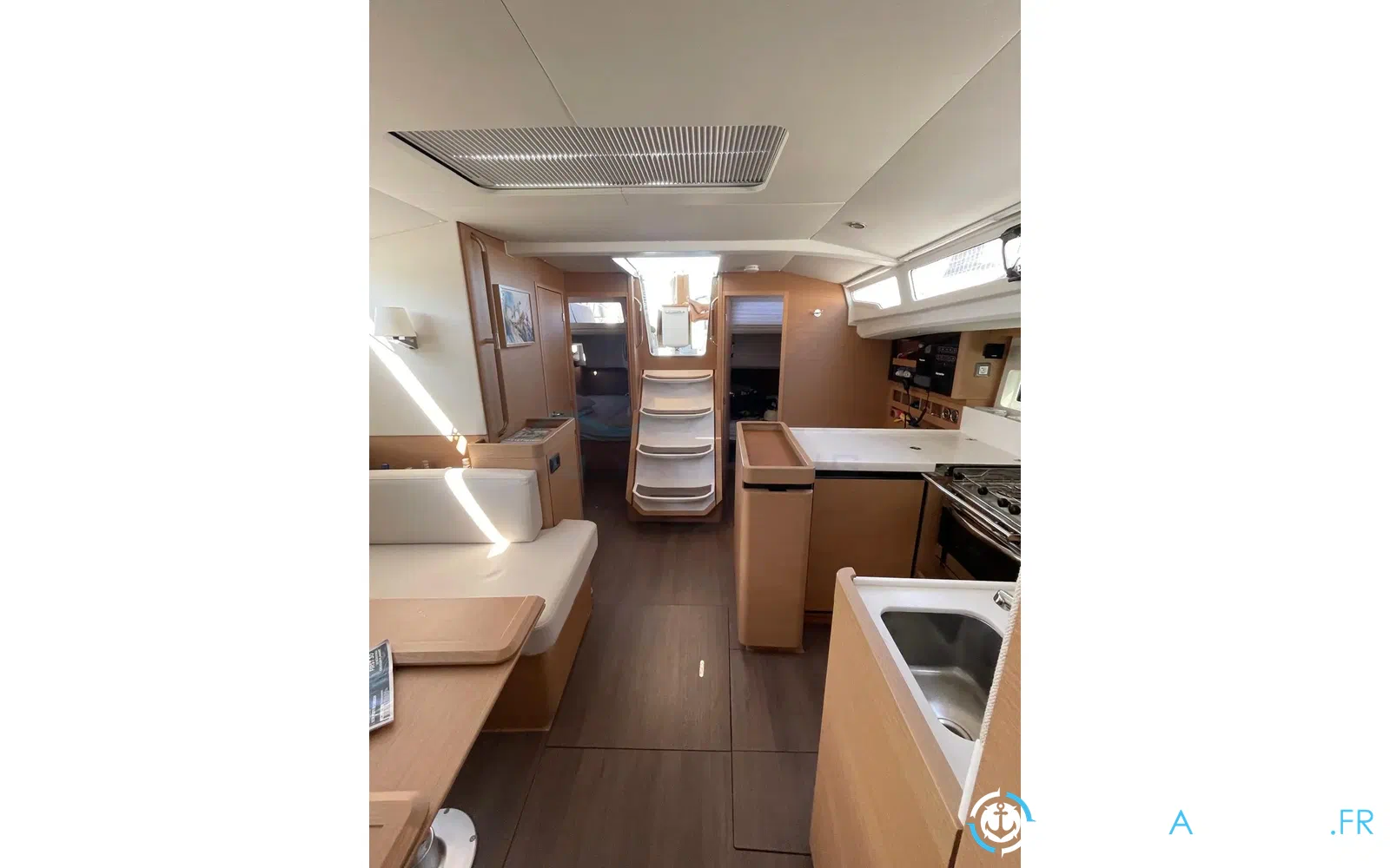slider 13 Jeanneau Sun Odyssey 440