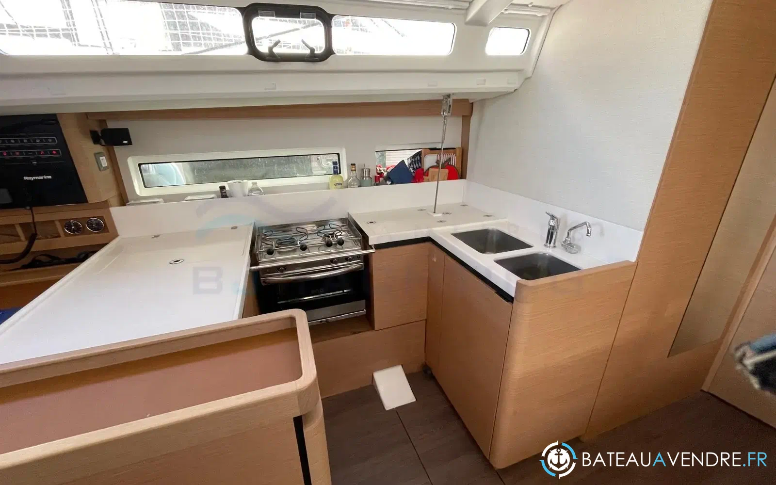 slider 6 Jeanneau Sun Odyssey 440