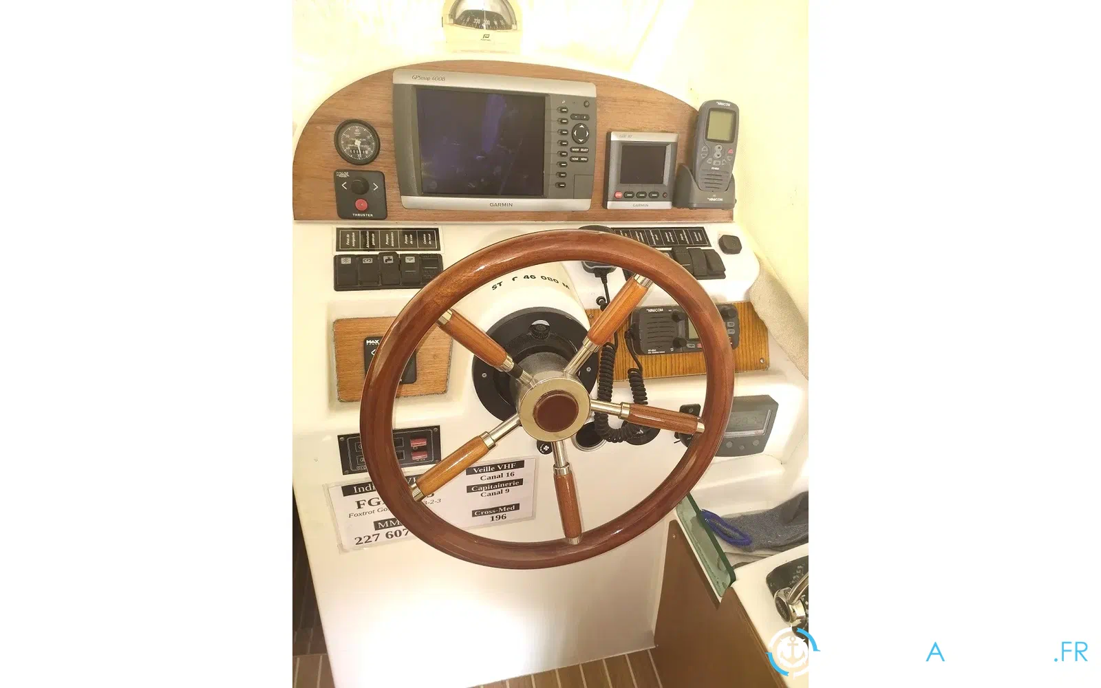 slider 28 Jeanneau Merry Fisher 925