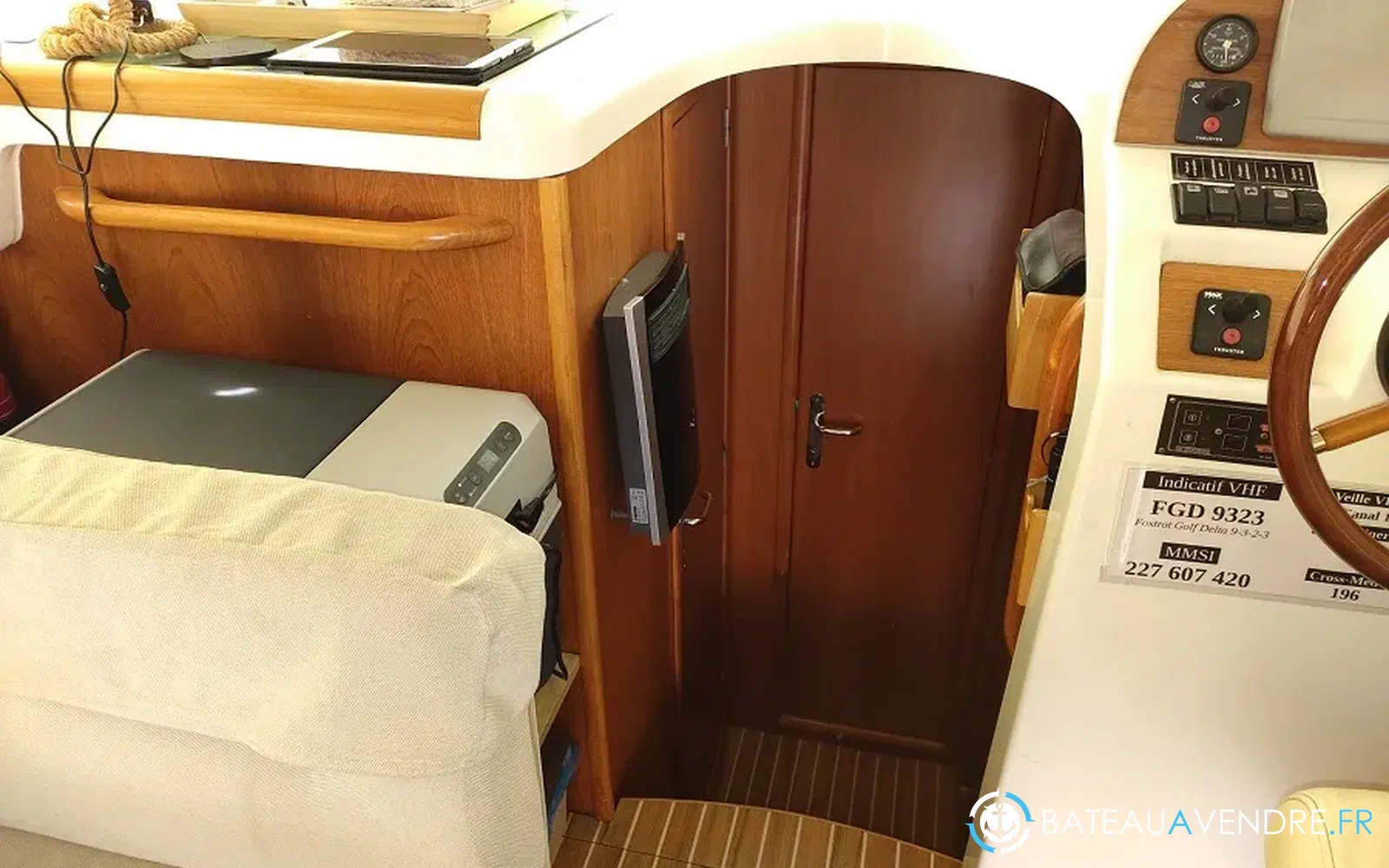 slider 33 Jeanneau Merry Fisher 925