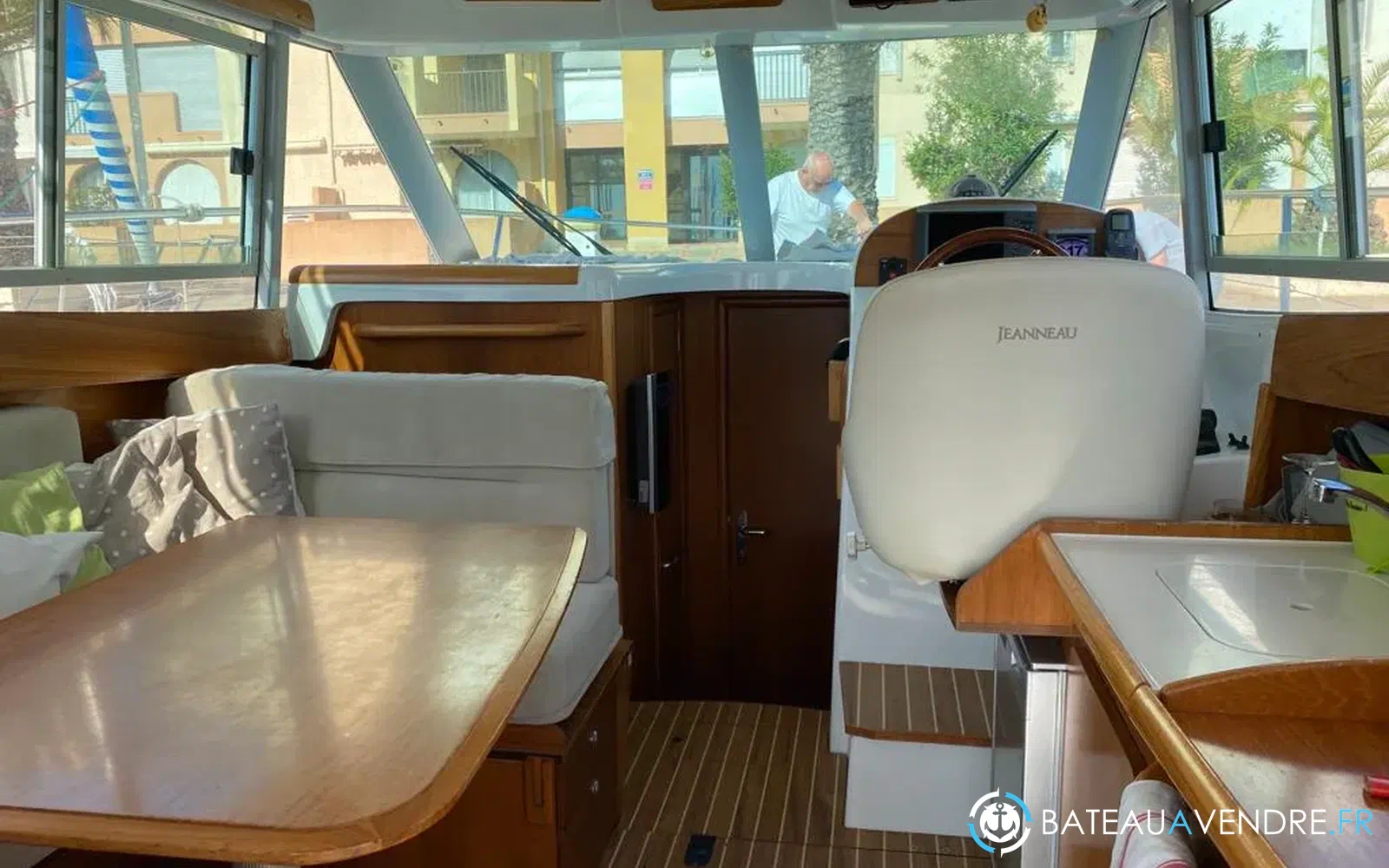 slider 43 Jeanneau Merry Fisher 925