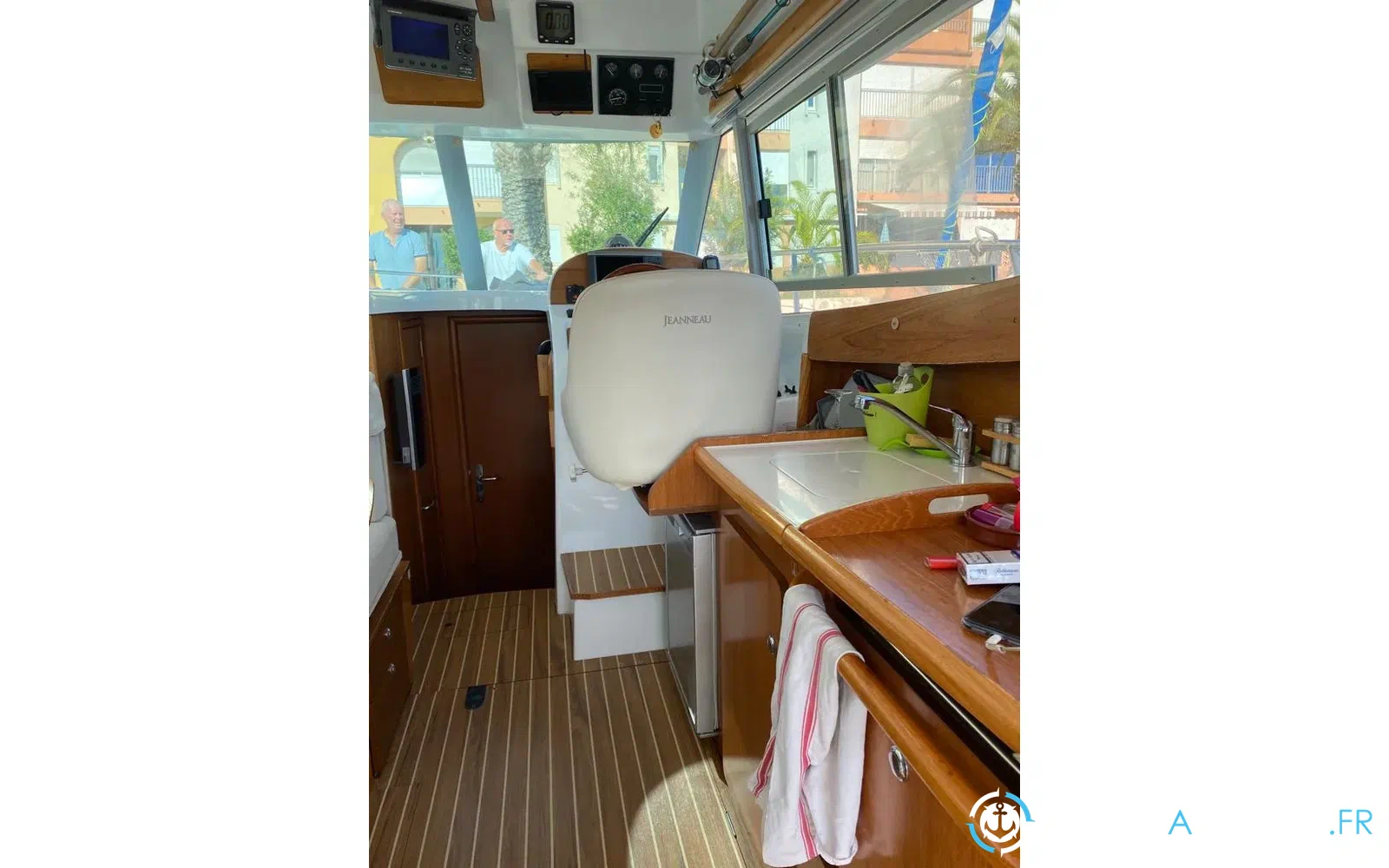 slider 44 Jeanneau Merry Fisher 925