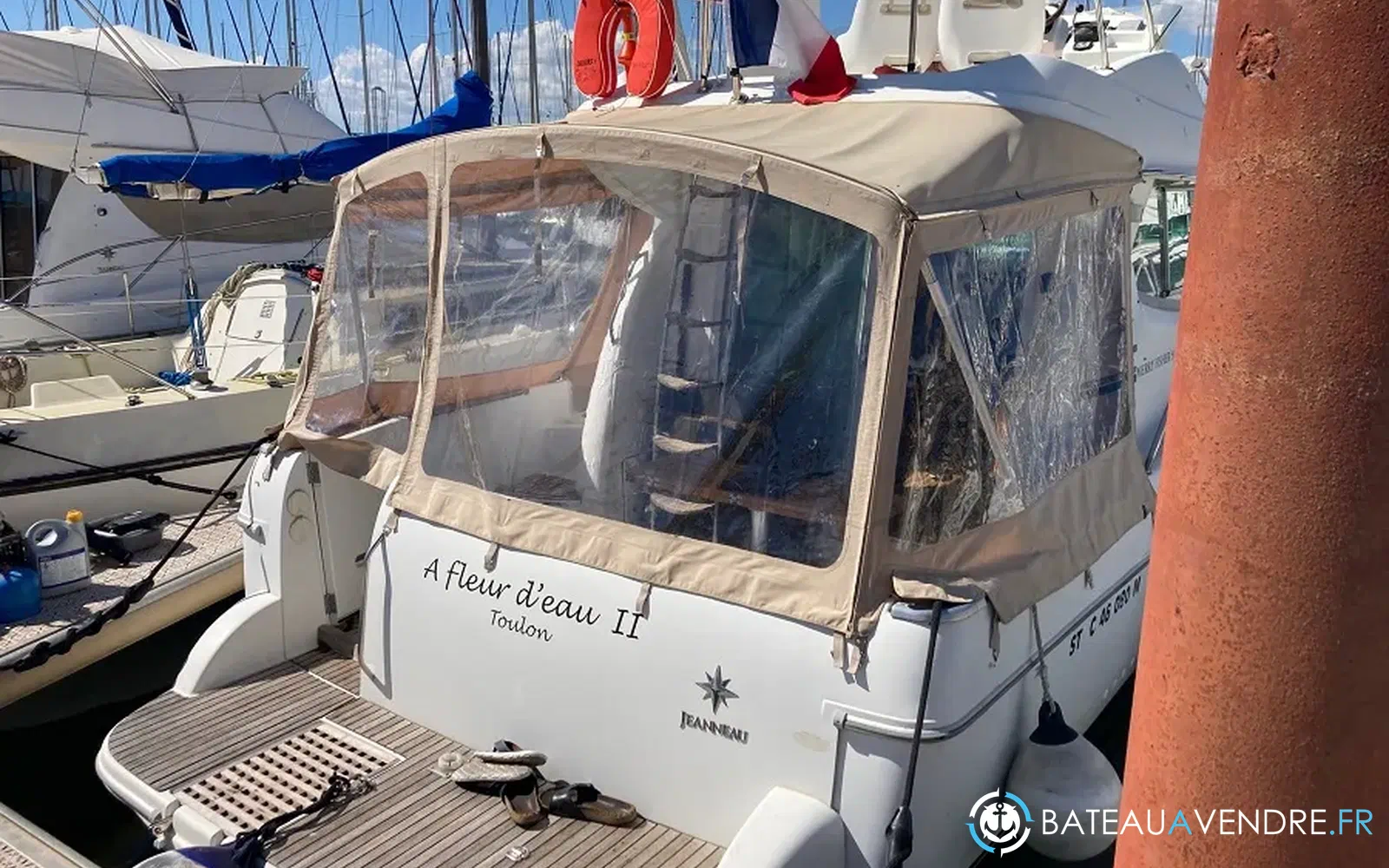 slider 3 Jeanneau Merry Fisher 925