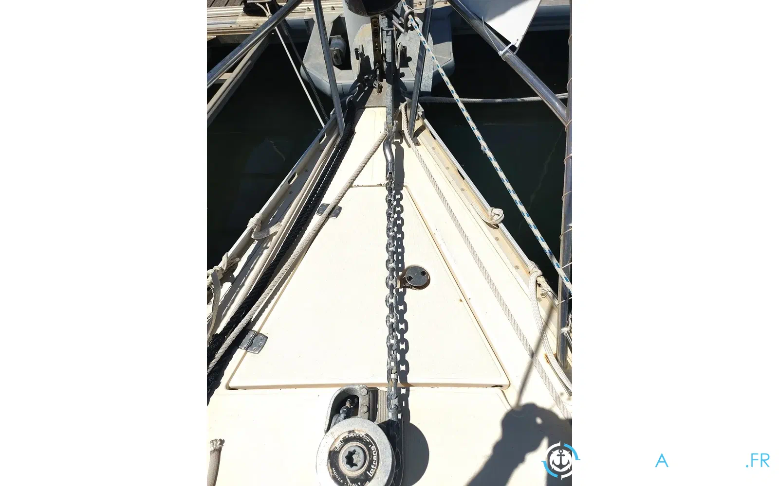 slider 20 Jeanneau Attalia 32