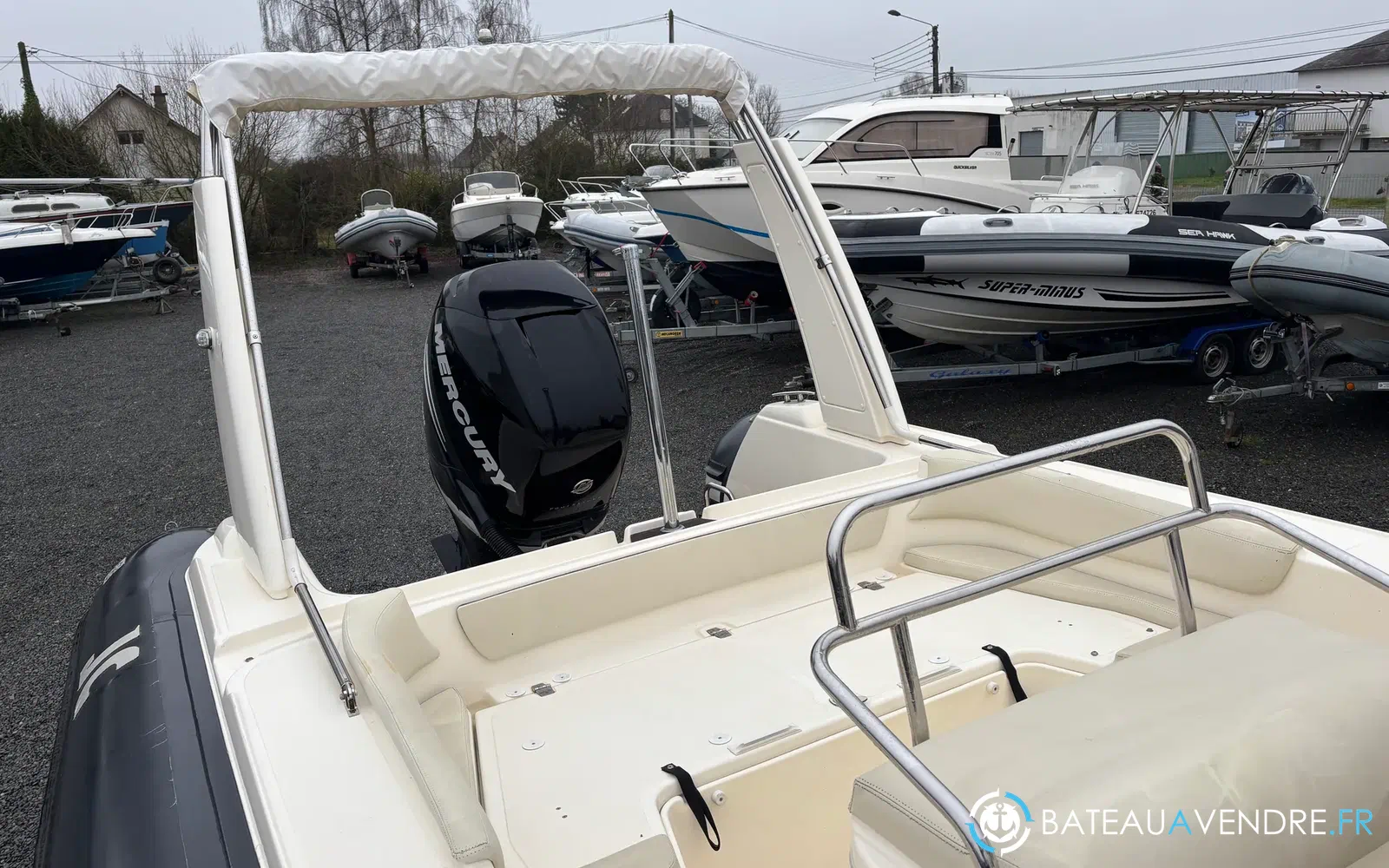 slider 7 Joker Boat Clubman 24