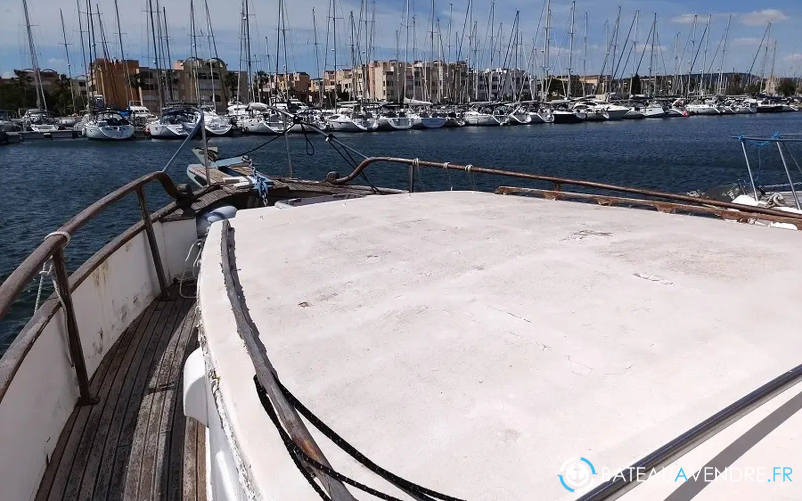 slider 13 Grand Banks 42 Europa