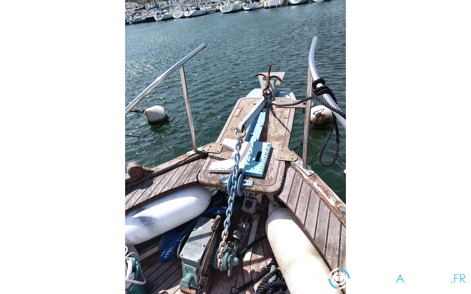 slider 15 Grand Banks 42 Europa