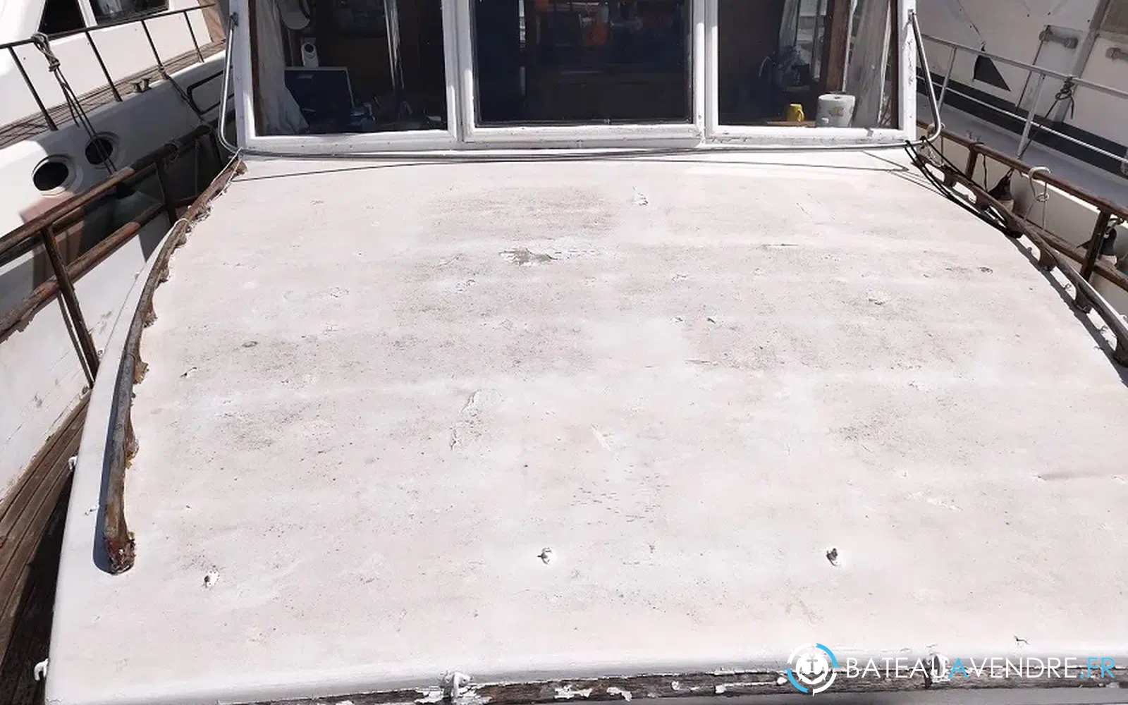 slider 16 Grand Banks 42 Europa