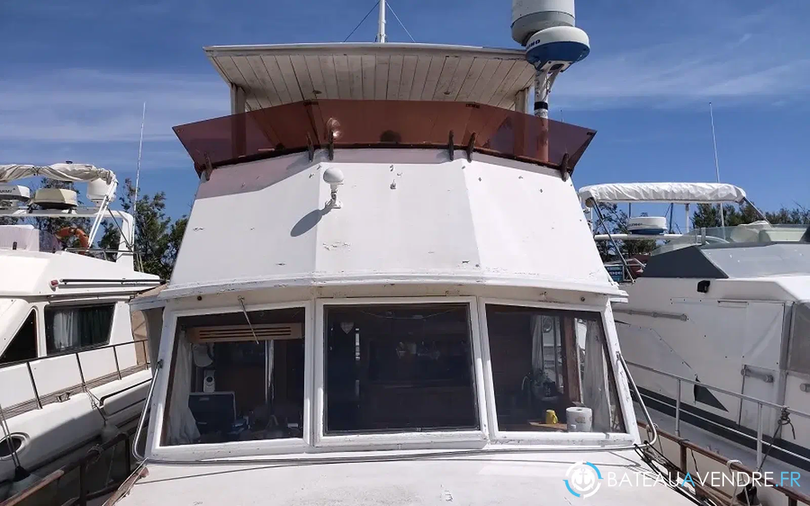 slider 17 Grand Banks 42 Europa
