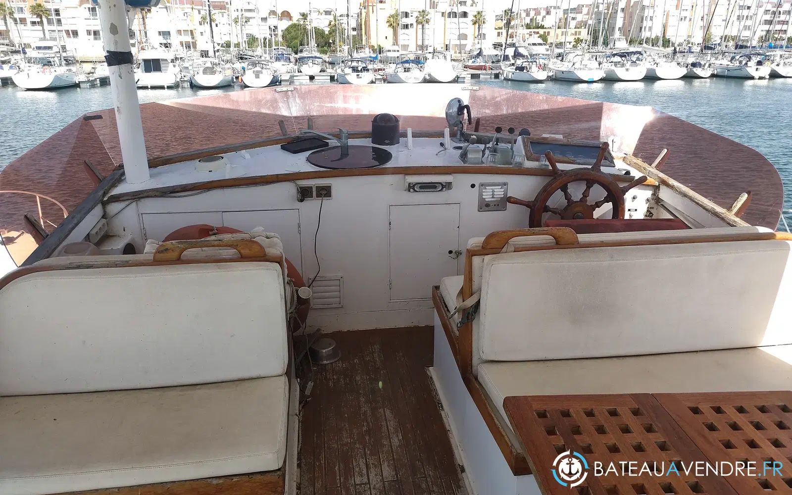slider 19 Grand Banks 42 Europa