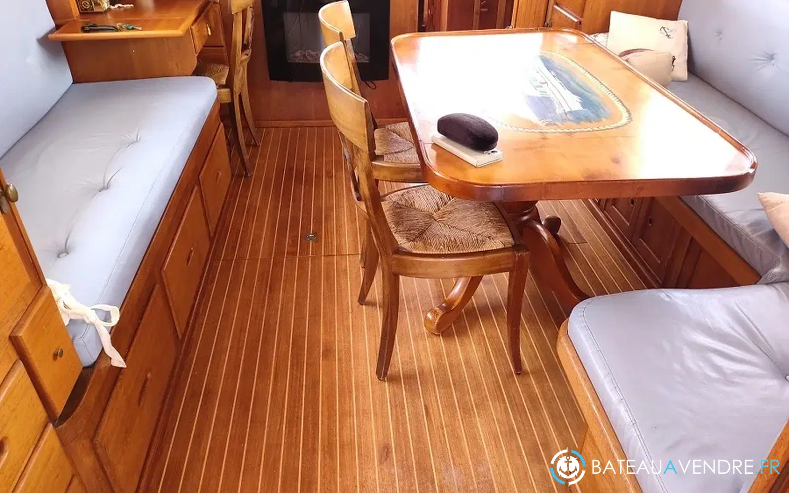 slider 28 Grand Banks 42 Europa