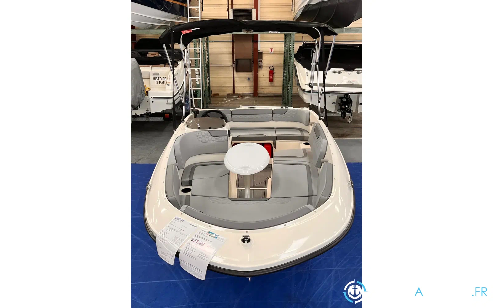 slider 4 Bayliner Element M15