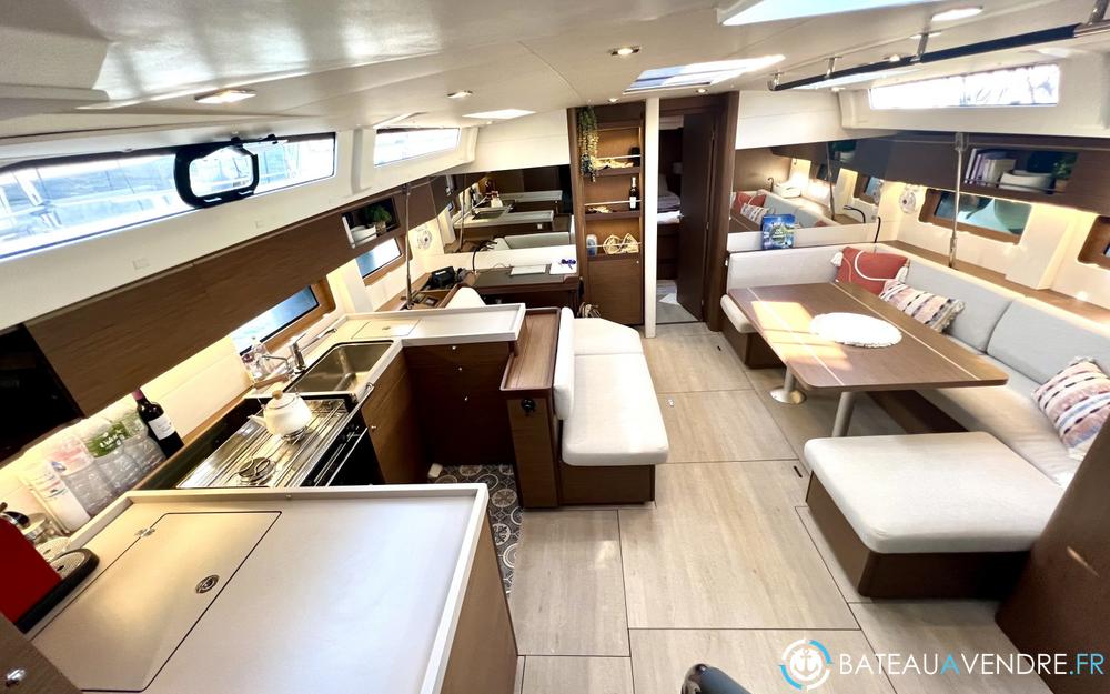 Beneteau Oceanis 51.1 interieur photo 5