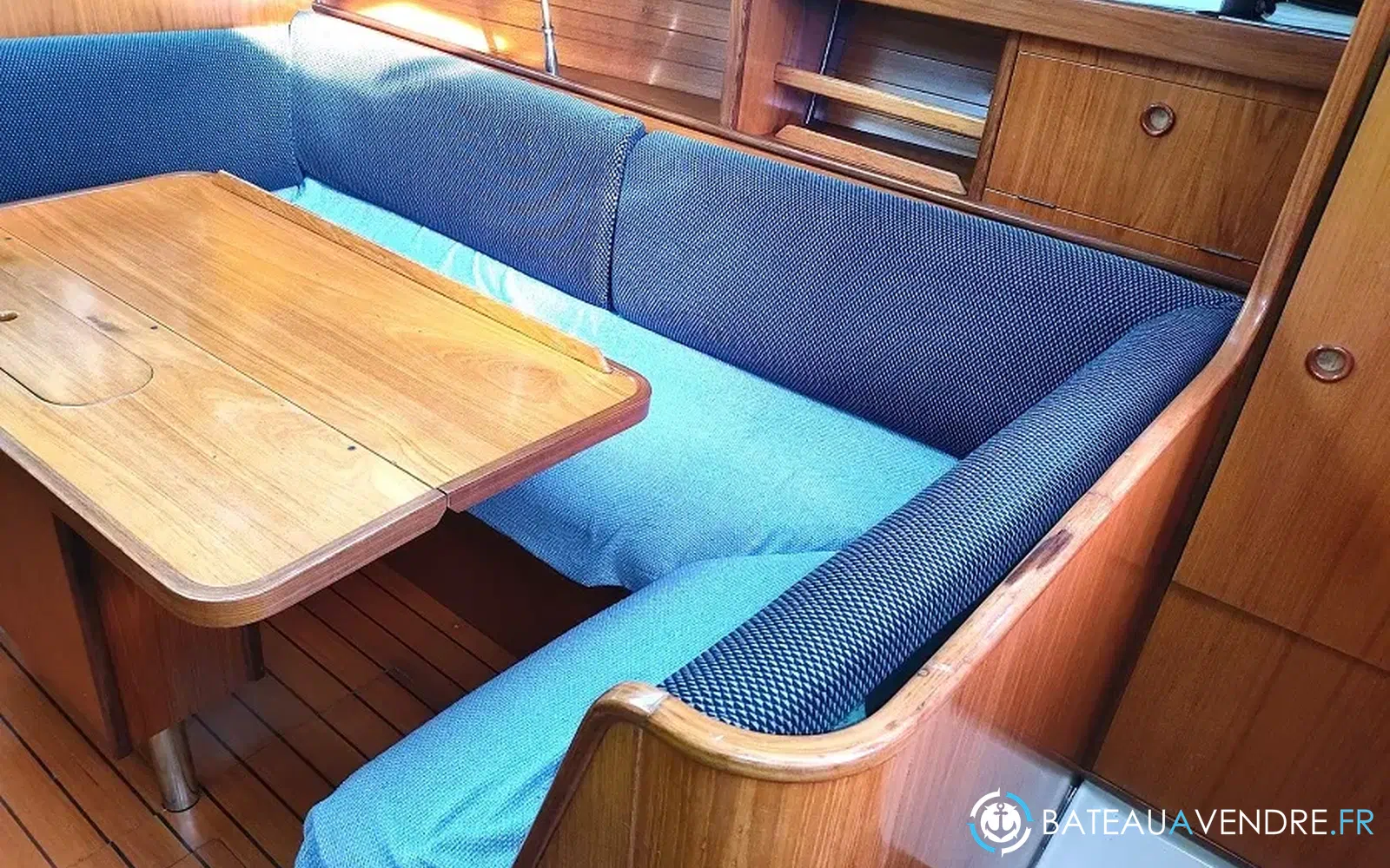 slider 35 Beneteau Oceanis 320