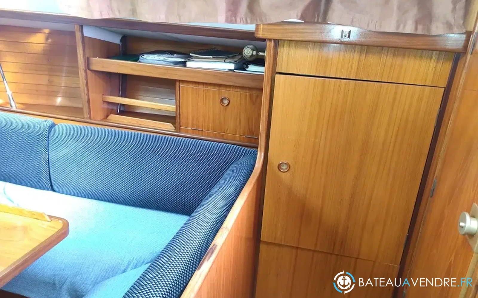 slider 36 Beneteau Oceanis 320