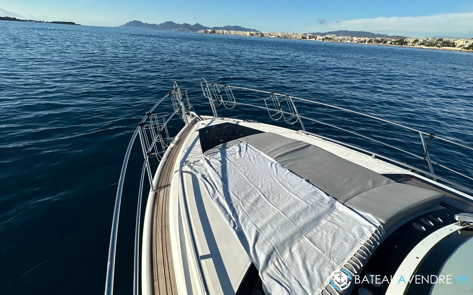 slider 9 Galeon 335 HTS